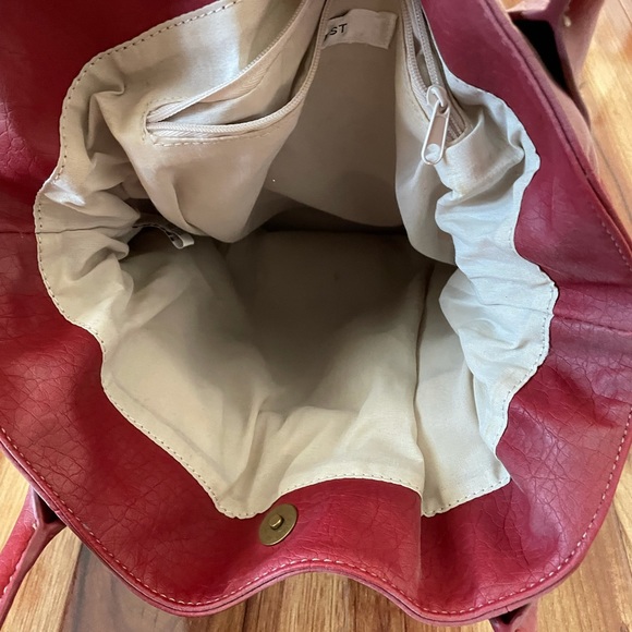 Red Nine West Purse - Picture 3 of 5